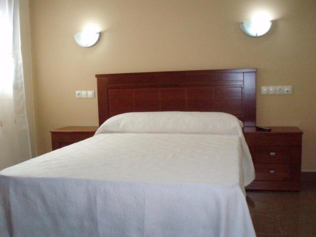 Hostal El Altozano Montánchez Dış mekan fotoğraf