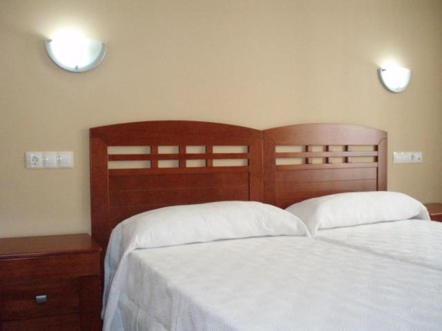 Hostal El Altozano Montánchez Dış mekan fotoğraf